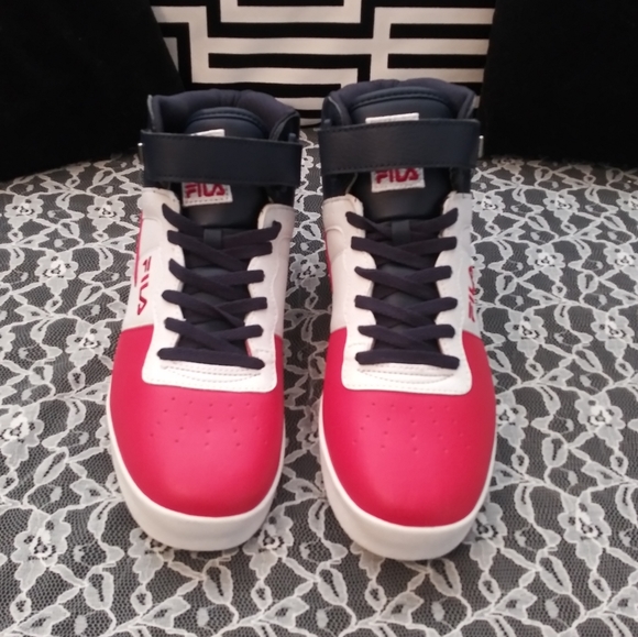 Fila Other - NWOB Fila Athletic Shoe